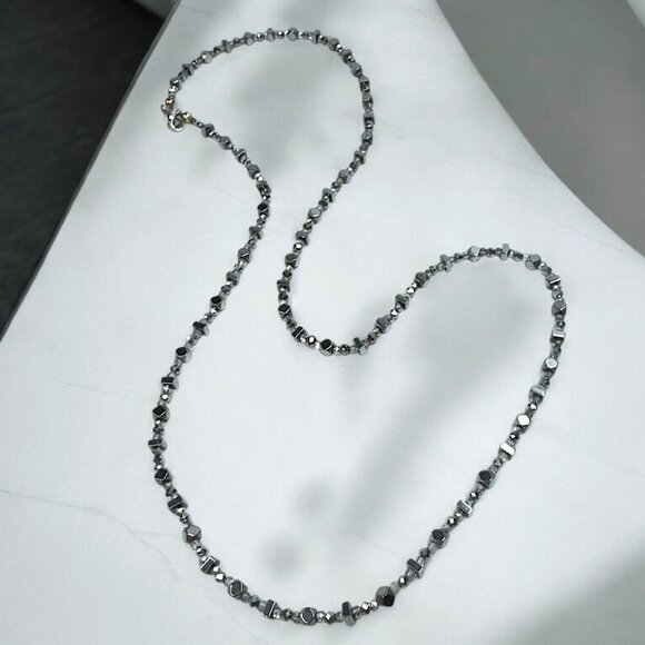 Silver Tone Metal Geometric Shaped Beads Long Necklace 27 inches - Picture 1 of 7